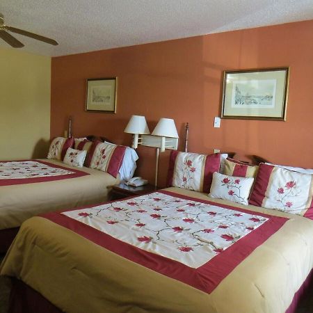 Caseyville First Western Inn المظهر الخارجي الصورة